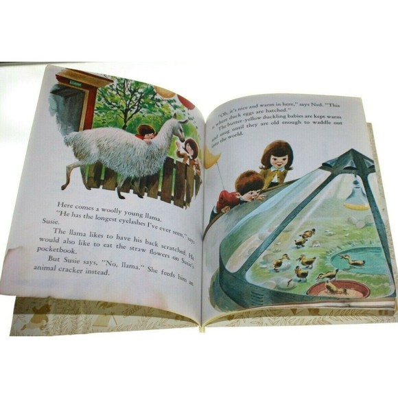 Vintage 1963 A Little Golden Book, A Visit to the Children's Zoo B.Hazen - Picture 3 of 4